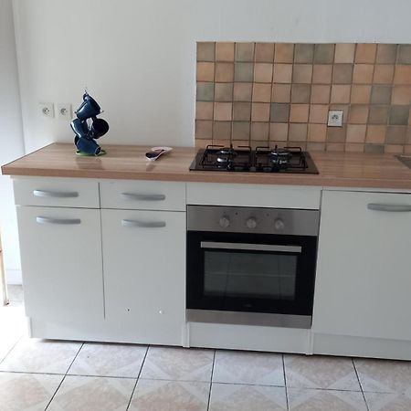 Appartamento F2 Plages Du Debarquement Grandcamp-Maisy Esterno foto